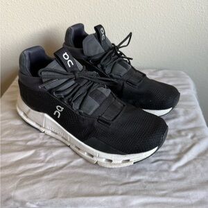 On Running Black and White Athletic Shoes Streamlined Design